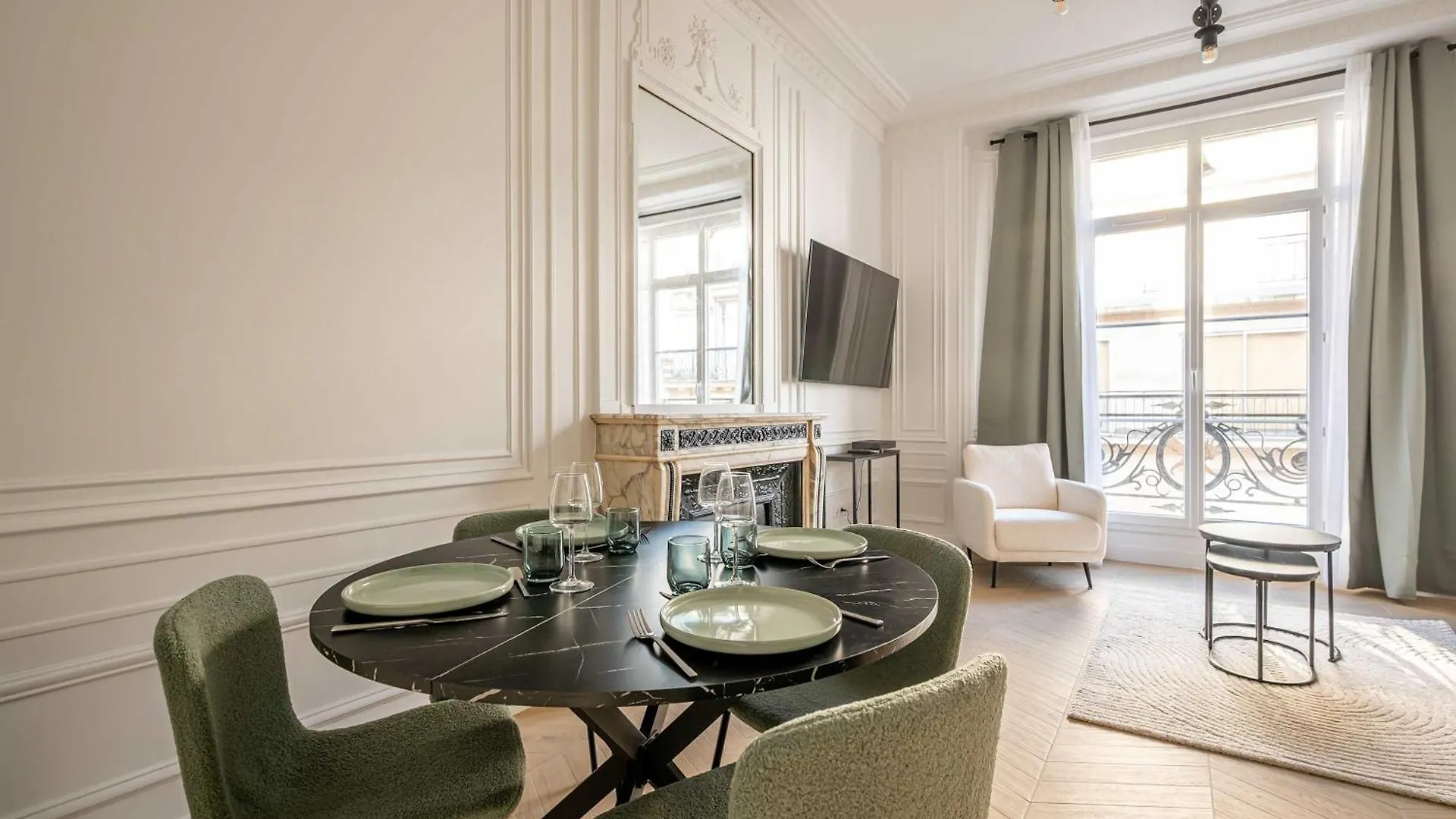Appartement Dauphine Muette Trocadero - Paris 16 - 4P Franciaország