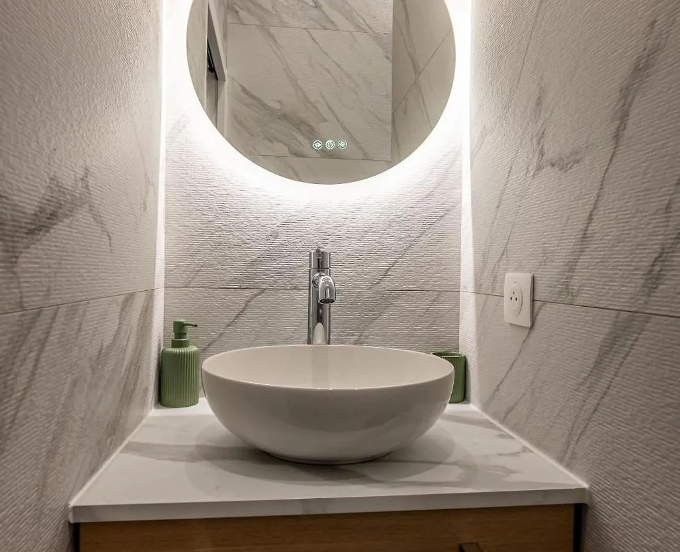 Appartement Dauphine Muette Trocadero - Paris 16 - 4P Apartment